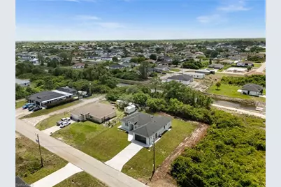 3319 30th St SW, Lehigh Acres, FL 33976 - Photo 43