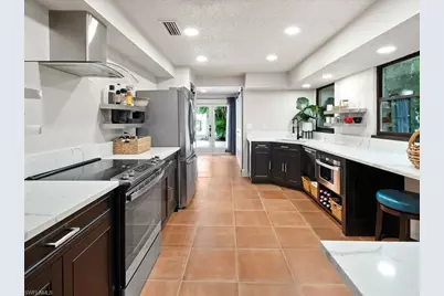 1046 Sperling Ave, Naples, FL 34103 - Photo 5