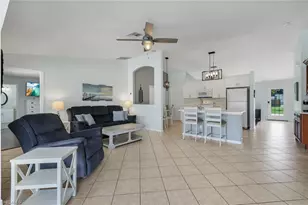 615 SW 39th Terrace, Cape Coral, FL 33914 - Photo 5
