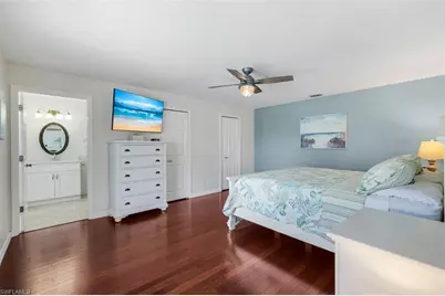 615 SW 39th Ter, Cape Coral, FL 33914 - Photo 17