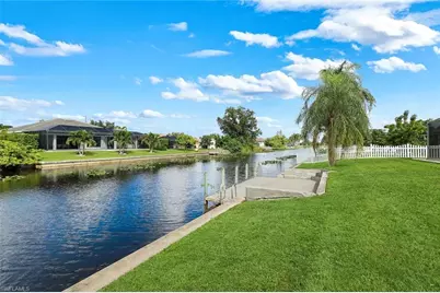 615 SW 39th Ter, Cape Coral, FL 33914 - Photo 29