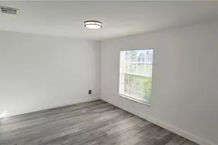 541 NW 18th Ave, Cape Coral, FL 33993 - Photo 3