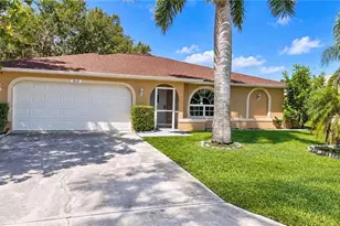 302 SE 1st Pl, Cape Coral, FL 33990 - Photo 1