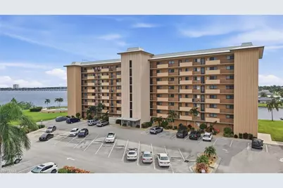 4280 SE 20th Pl #808, Cape Coral, FL 33904 - Photo 3