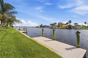 4280 SE 20th Pl, Cape Coral, FL 33904 - Photo 9