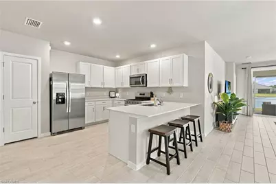 17622 Wild Iris Ln, Punta Gorda, FL 33982 - Photo 5