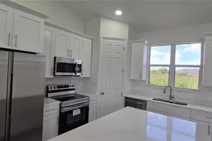 370 Chalet Ave S, Lehigh Acres, FL 33974 - Photo 31
