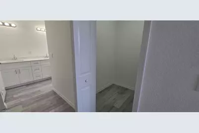 370 Chalet Ave S, Lehigh Acres, FL 33974 - Photo 27
