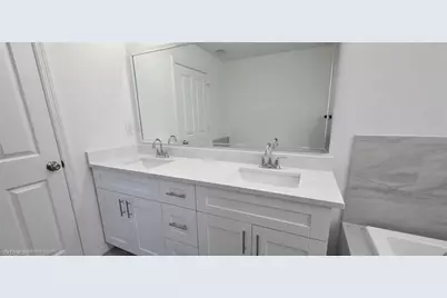 370 Chalet Ave S, Lehigh Acres, FL 33974 - Photo 25
