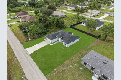 859 Chicago St, Lehigh Acres, FL 33974 - Photo 31