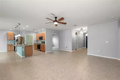 2701 SW 4th Pl, Cape Coral, FL 33914 - Photo 9