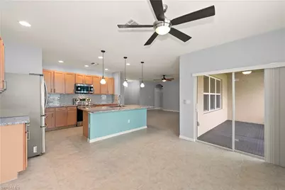 2701 SW 4th Pl, Cape Coral, FL 33914 - Photo 11