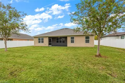 2701 SW 4th Pl, Cape Coral, FL 33914 - Photo 31