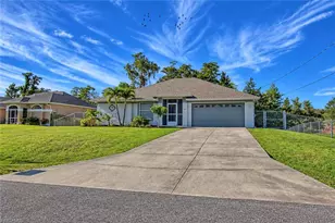 424 La Perouse St, Lehigh Acres, FL 33974 - Photo 21