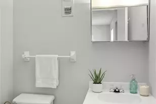 2135 Virginia Ave, Fort Myers, FL 33901 - Photo 5