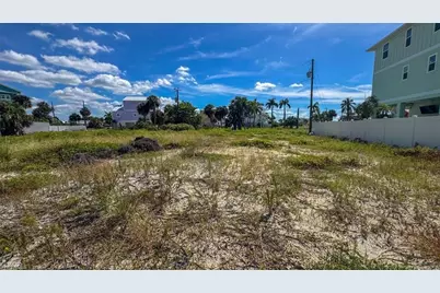 100/104 Jefferson St, Fort Myers Beach, FL 33931 - Photo 1