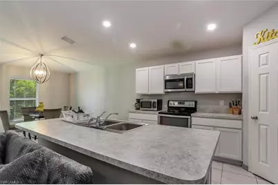1139 NW 14th Ter, Cape Coral, FL 33993 - Photo 5