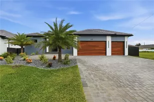 340 SW 31st Ave, Cape Coral, FL 33991 - Photo 3