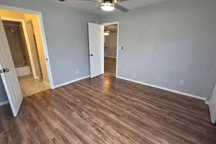 217 Beth Stacey Blvd, Lehigh Acres, FL 33936 - Photo 17
