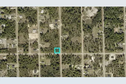 E 7th St, Lehigh Acres, FL 33972 - Photo 3