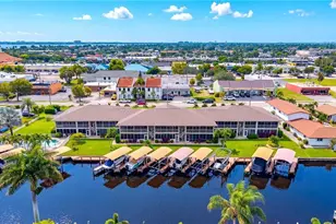 1317 SE 46th Ln, Cape Coral, FL 33904 - Photo 35