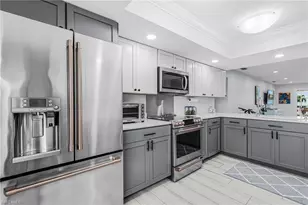 1317 SE 46th Ln, Cape Coral, FL 33904 - Photo 25