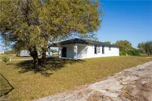 2813 50th St SW, Lehigh Acres, FL 33976 - Photo 25