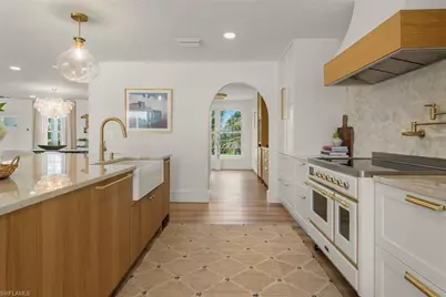 9015 Mockingbird Dr, Sanibel, FL 33957 - Photo 19