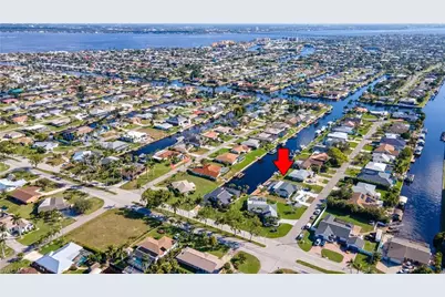 3405 SE 16th Pl, Cape Coral, FL 33904 - Photo 3