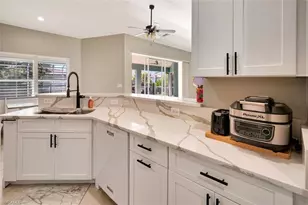 1702 SW 12th Ln, Cape Coral, FL 33991 - Photo 9
