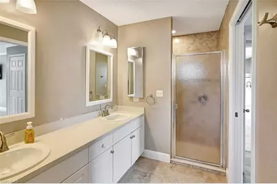 1702 SW 12th Ln, Cape Coral, FL 33991 - Photo 25