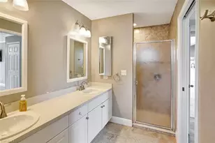 1702 SW 12th Ln, Cape Coral, FL 33991 - Photo 25