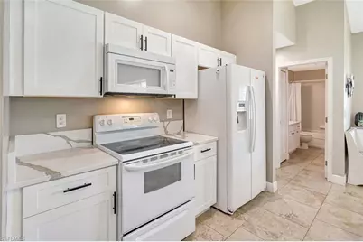 1702 SW 12th Ln, Cape Coral, FL 33991 - Photo 11