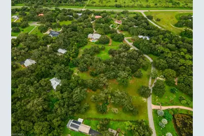 4030 Oak Haven Dr, Labelle, FL 33935 - Photo 5