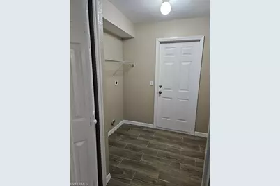 861 Chantilly St E, Lehigh Acres, FL 33974 - Photo 11