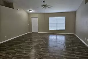861 Chantilly St E, Lehigh Acres, FL 33974 - Photo 3