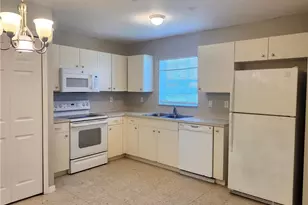 4527 19th St SW, Lehigh Acres, FL 33973 - Photo 5