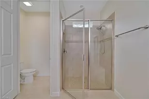 3242 Birchin Ln, Fort Myers, FL 33916 - Photo 31