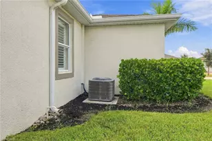 18121 Everson Miles Cir, North Fort Myers, FL 33917 - Photo 17