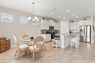 18121 Everson Miles Cir, North Fort Myers, FL 33917 - Photo 7