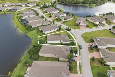18121 Everson Miles Cir, North Fort Myers, FL 33917 - Photo 39