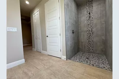 1304 Andover Dr, Labelle, FL 33935 - Photo 15