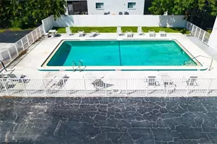 4906 Victoria Dr, Cape Coral, FL 33904 - Photo 25