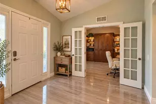 2034 NE 5th St, Cape Coral, FL 33909 - Photo 9