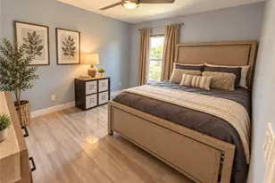 2034 NE 5th St, Cape Coral, FL 33909 - Photo 19