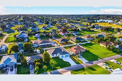 622 NW 16th Pl, Cape Coral, FL 33993 - Photo 53
