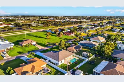 622 NW 16th Pl, Cape Coral, FL 33993 - Photo 51