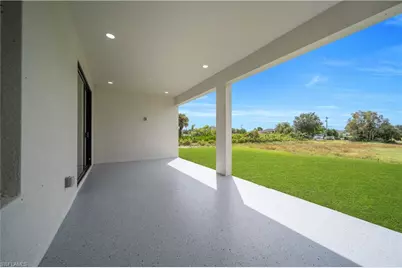 2611 39th St SW, Lehigh Acres, FL 33976 - Photo 41