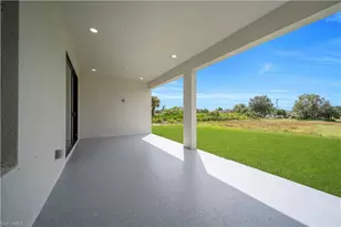 2611 39th St SW, Lehigh Acres, FL 33976 - Photo 41