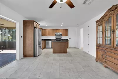 502 Parkside St, Lehigh Acres, FL 33936 - Photo 9